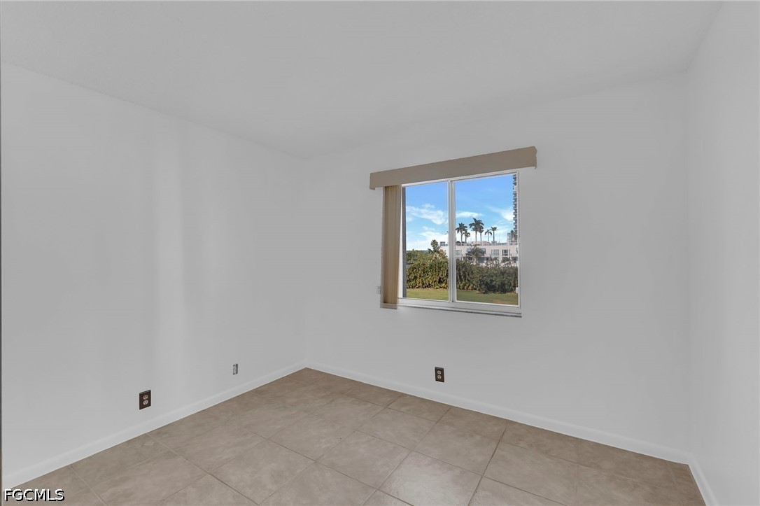 2875 Palm Beach Unit 205, Fort Myers, FL 33916