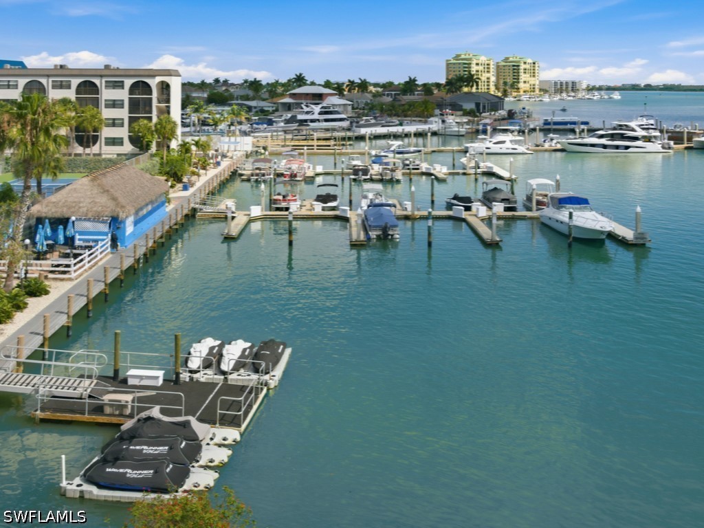Dock