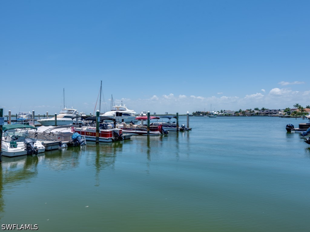 Dock