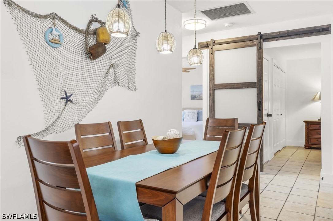 742 111th, Naples, FL 34108