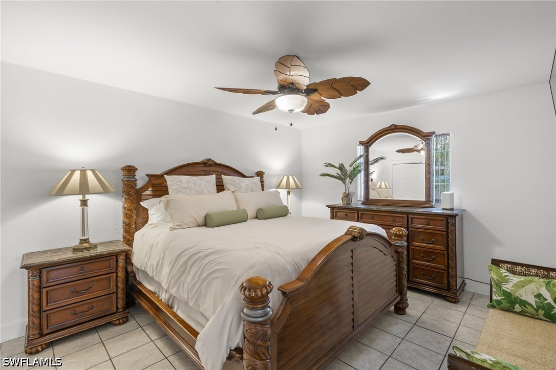 742 111th, Naples, FL 34108