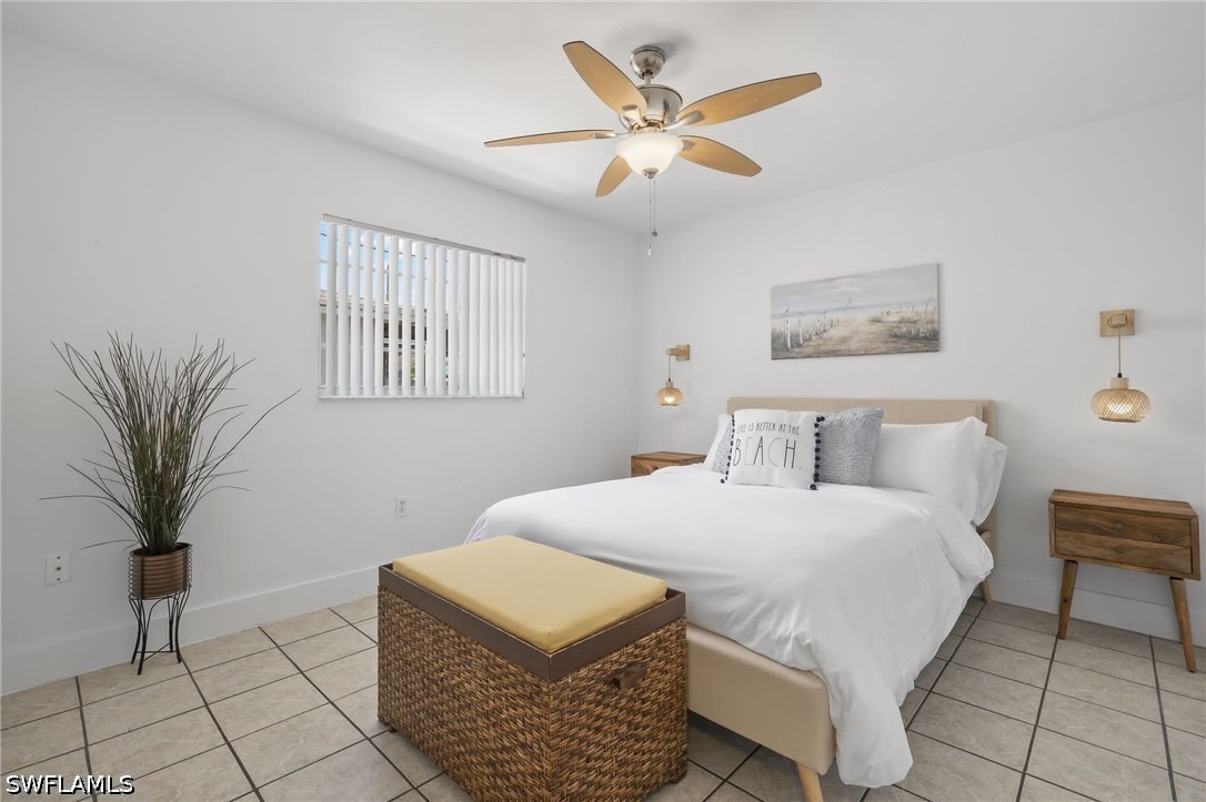742 111th, Naples, FL 34108