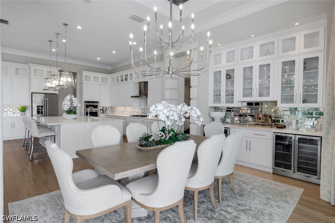 DiningArea