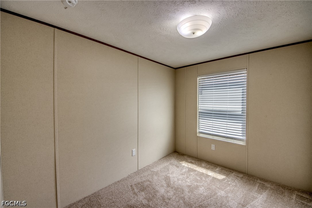 352 Sacramento, North Fort Myers, FL 33903