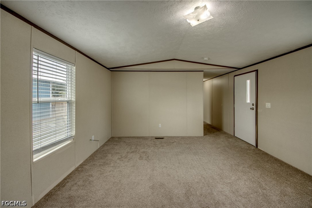 352 Sacramento, North Fort Myers, FL 33903