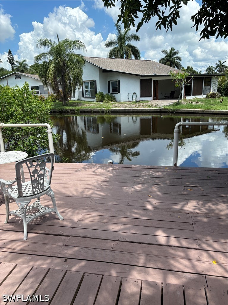 Dock