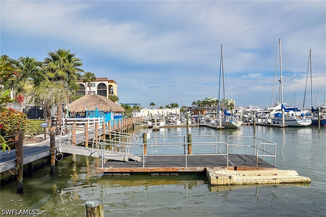 Dock