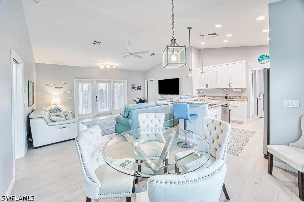 DiningArea