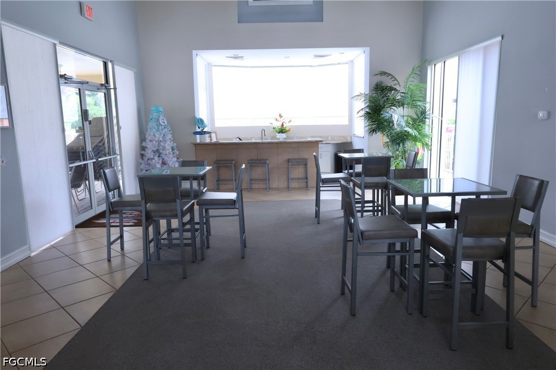 DiningArea