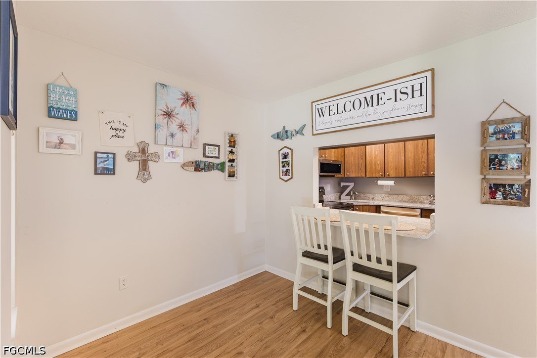 4641 Lakeside Club Unit 13, Fort Myers, FL 33905
