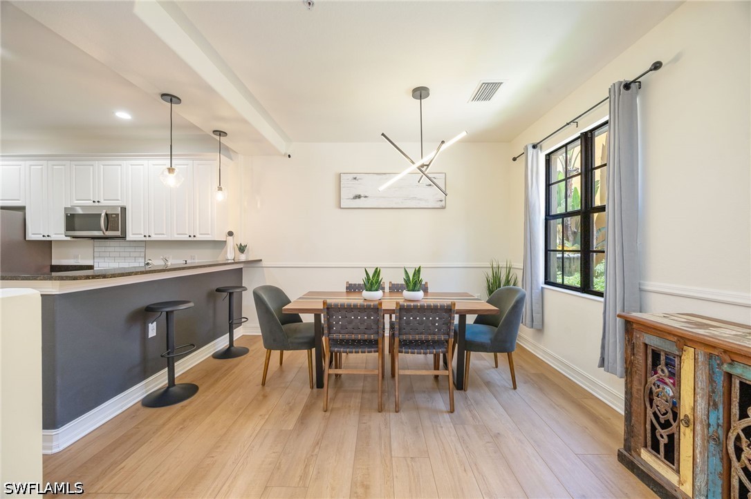 DiningArea