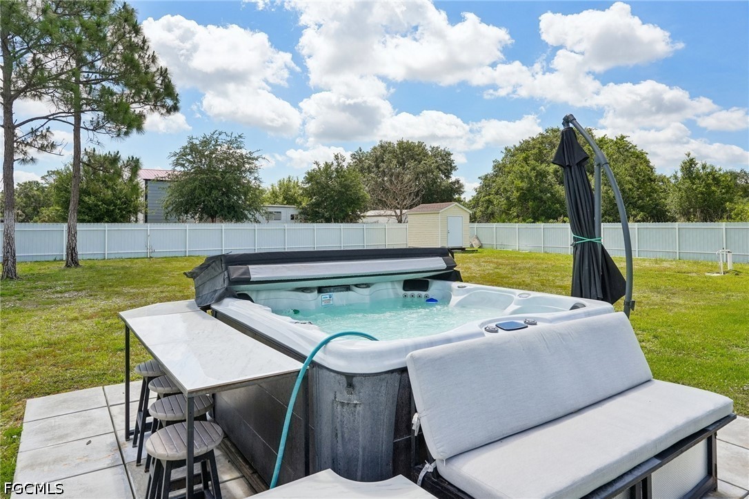 910 Richmond, Lehigh Acres, FL 33972