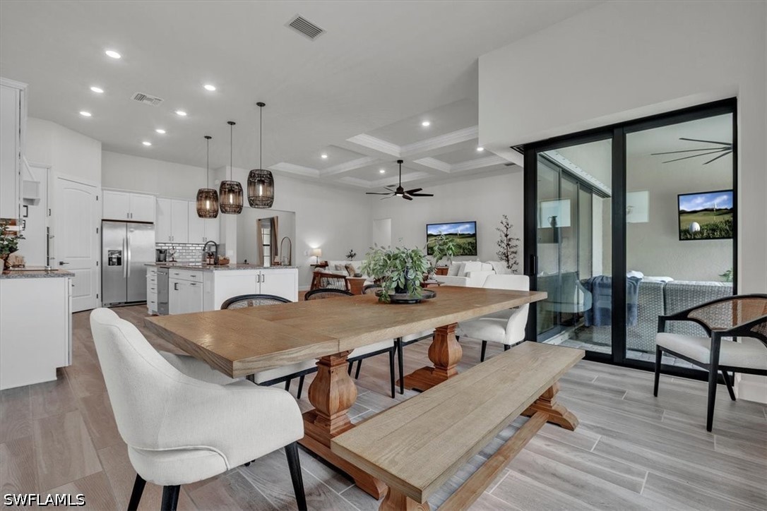 DiningArea