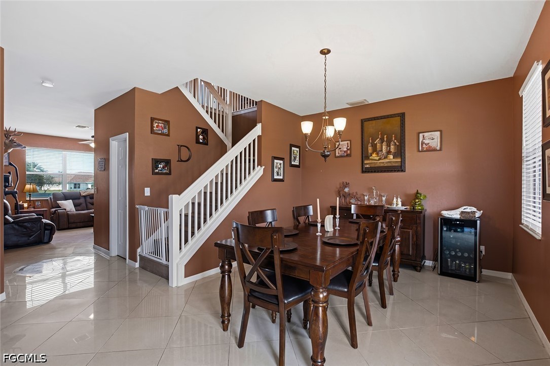 DiningArea