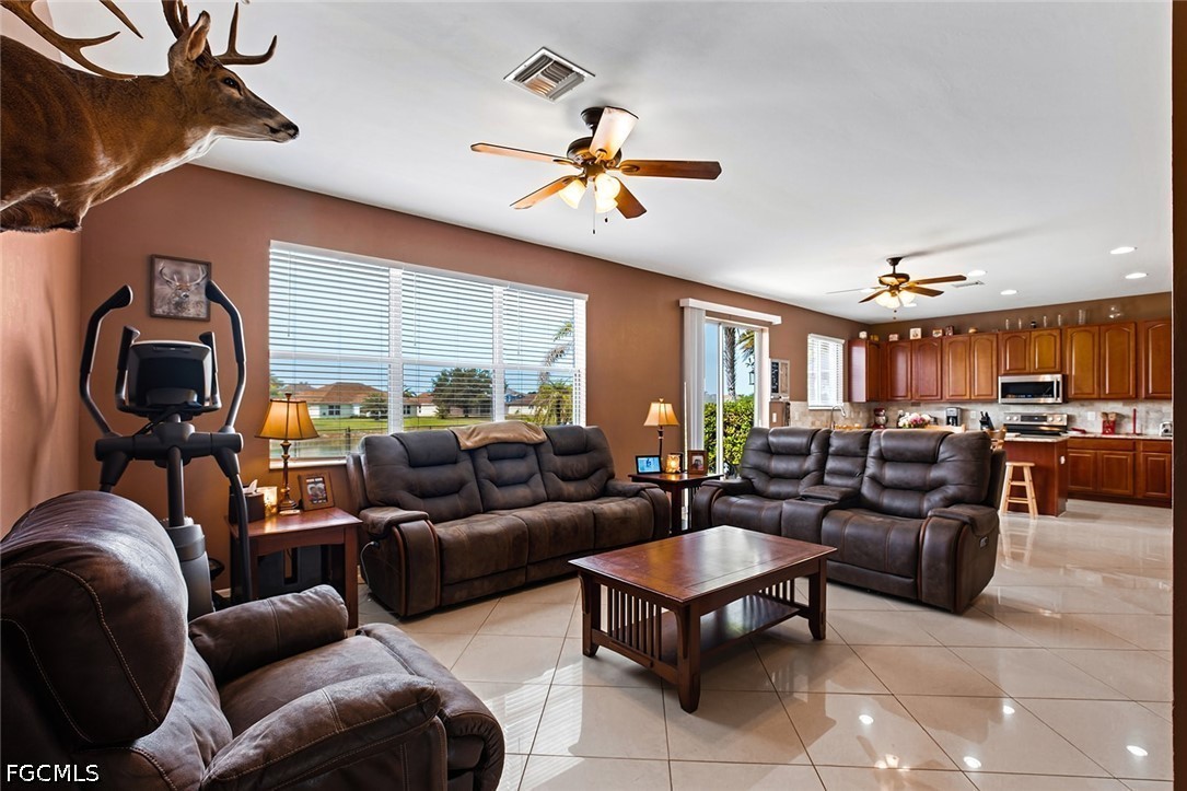FamilyRoom