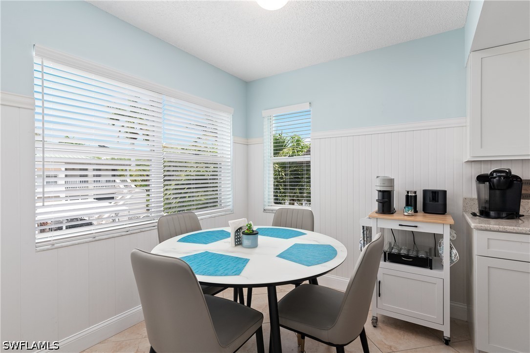 DiningArea
