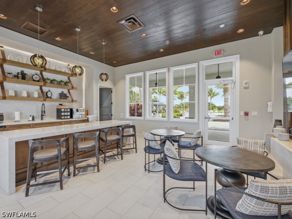 DiningArea