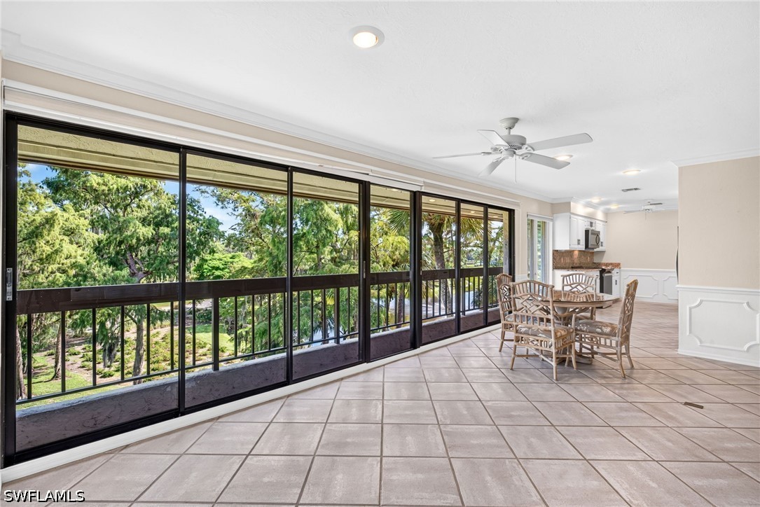 200 Wyndemere Unit B402, Naples, FL 34105