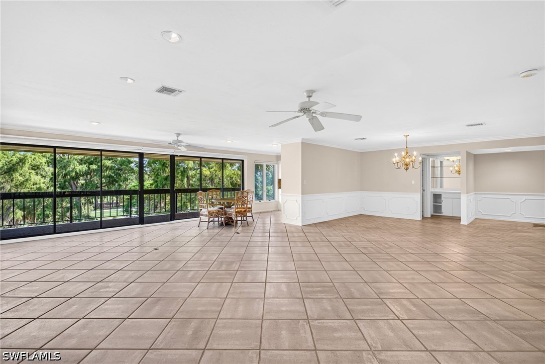 200 Wyndemere Unit B402, Naples, FL 34105