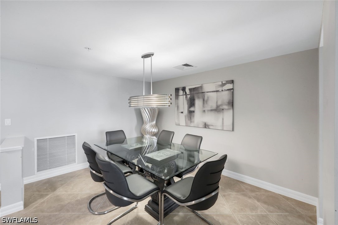 DiningArea