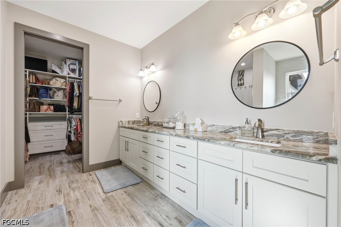 212 20th, Cape Coral, FL 33991