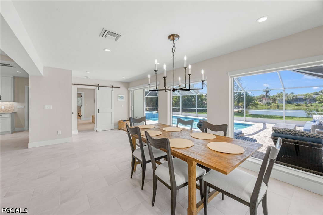 DiningArea
