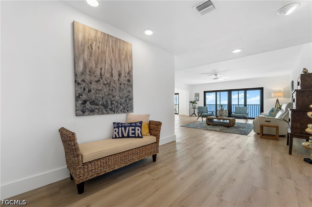 SittingRoom