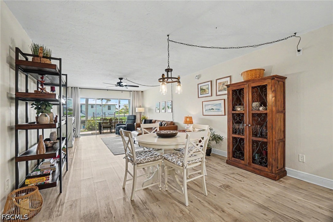 DiningArea