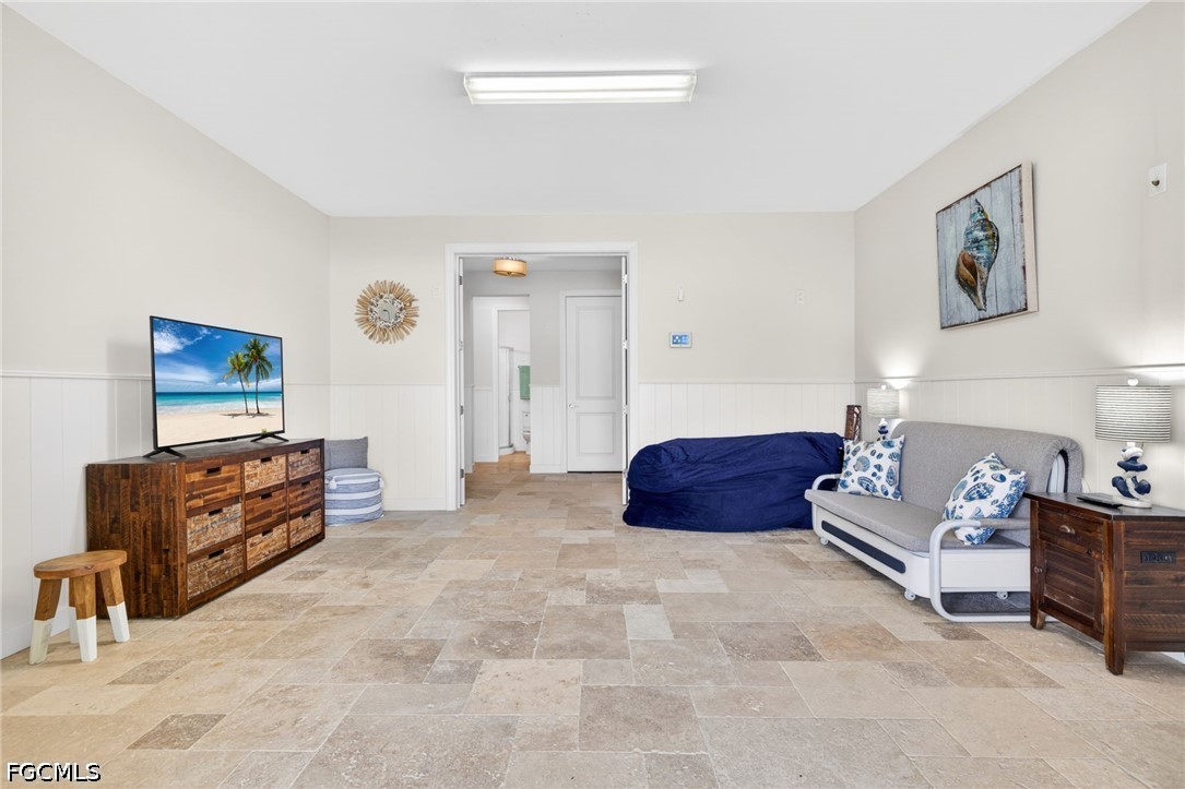 FamilyRoom