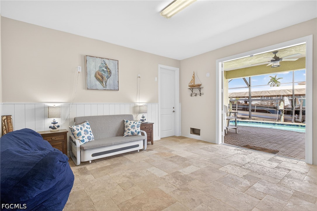 FamilyRoom