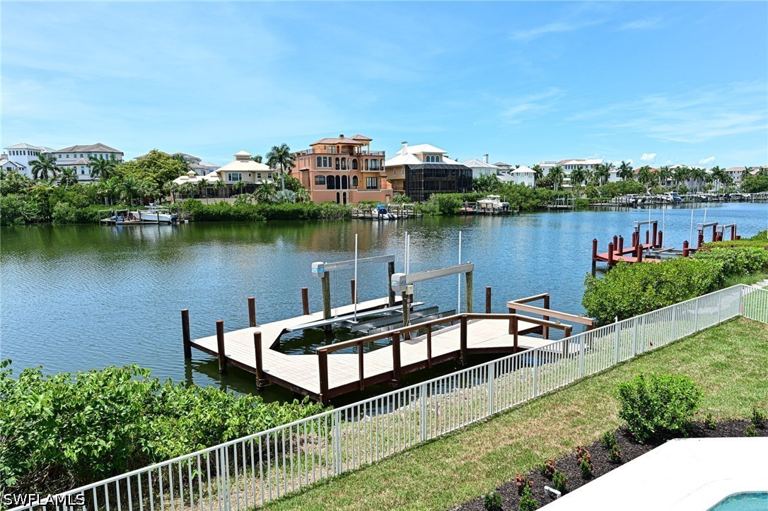 Dock