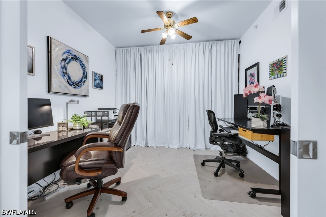 2860 Cypress Trace Unit 1813, Naples, FL 34119