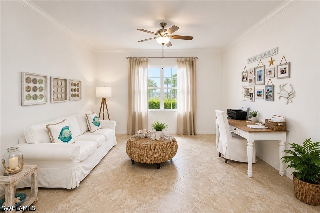 4388 Pomarine, Naples, FL 34119