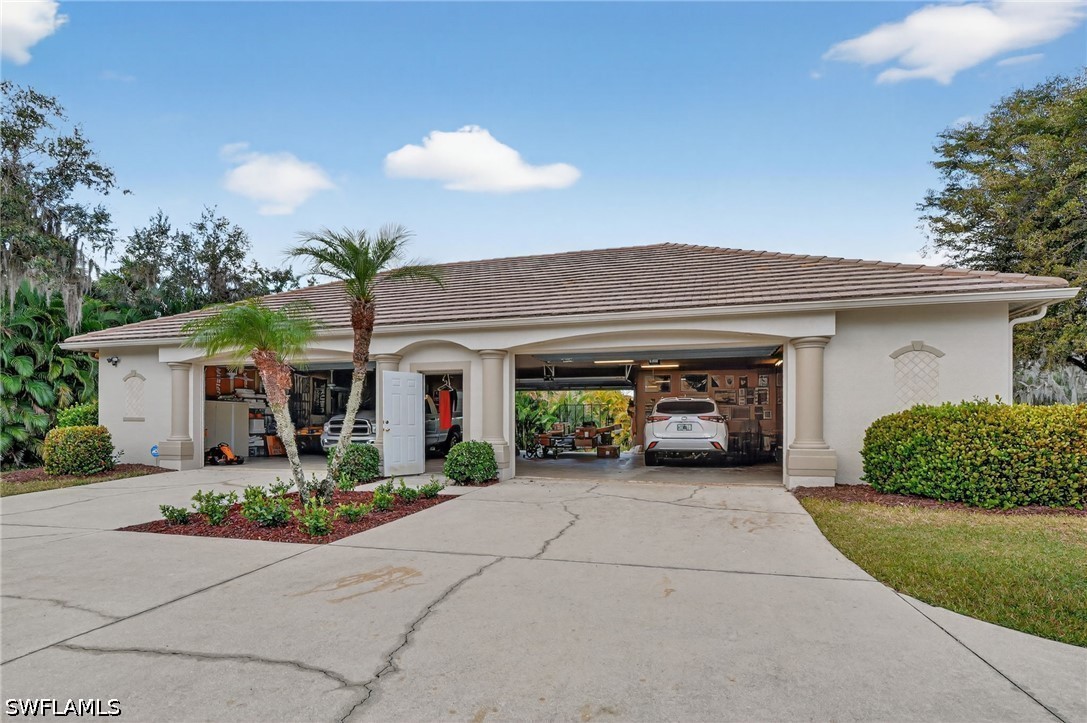 Garage
