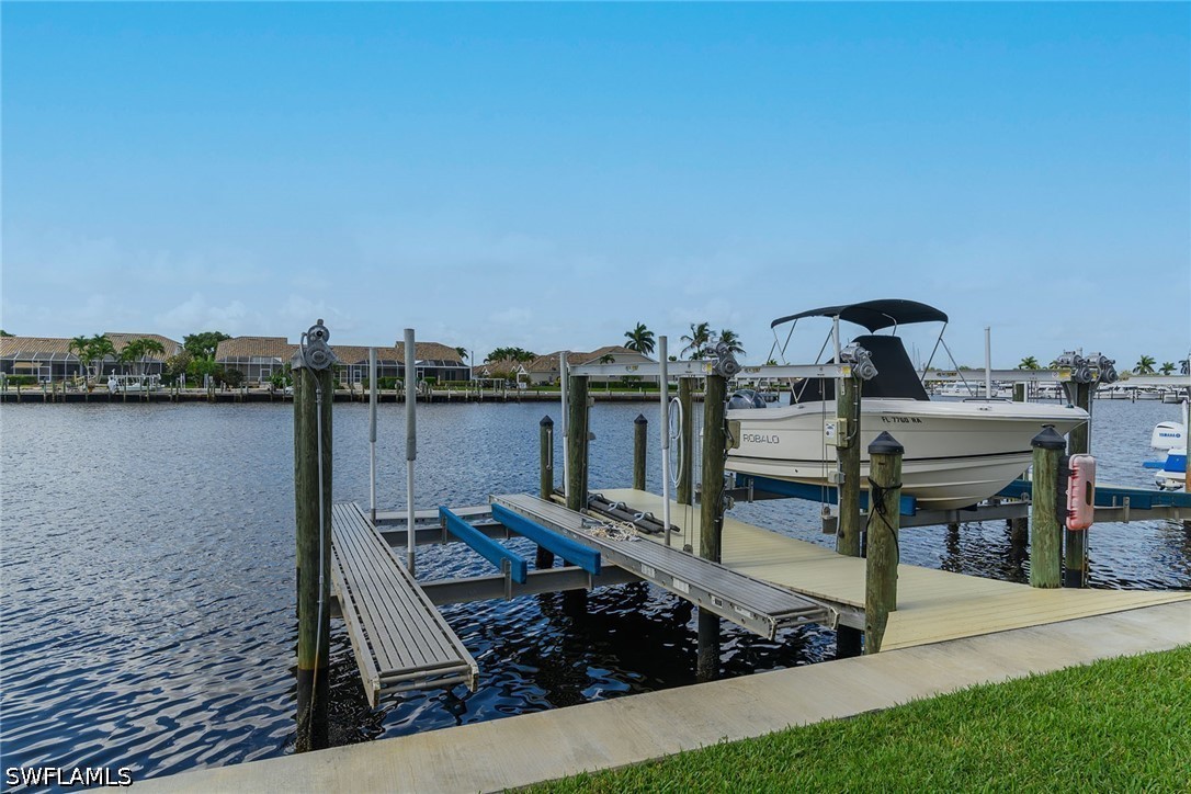 Dock