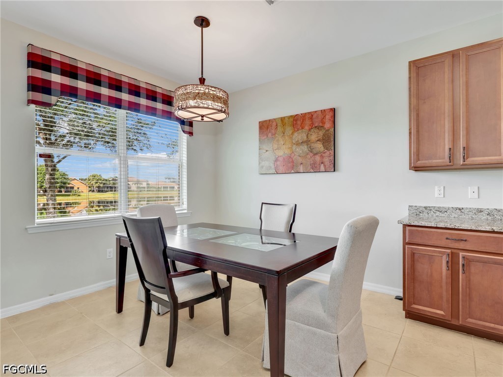 DiningArea
