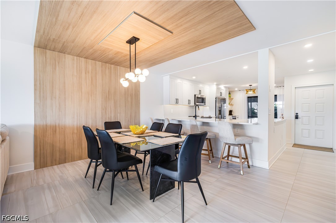DiningArea