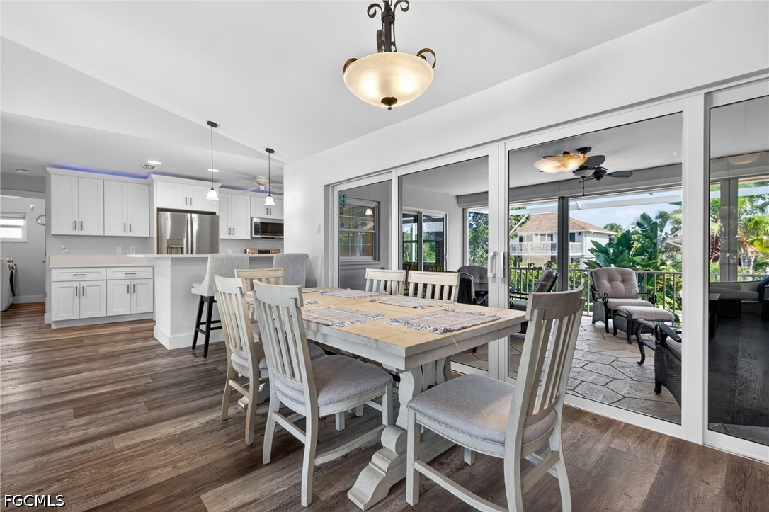 DiningArea