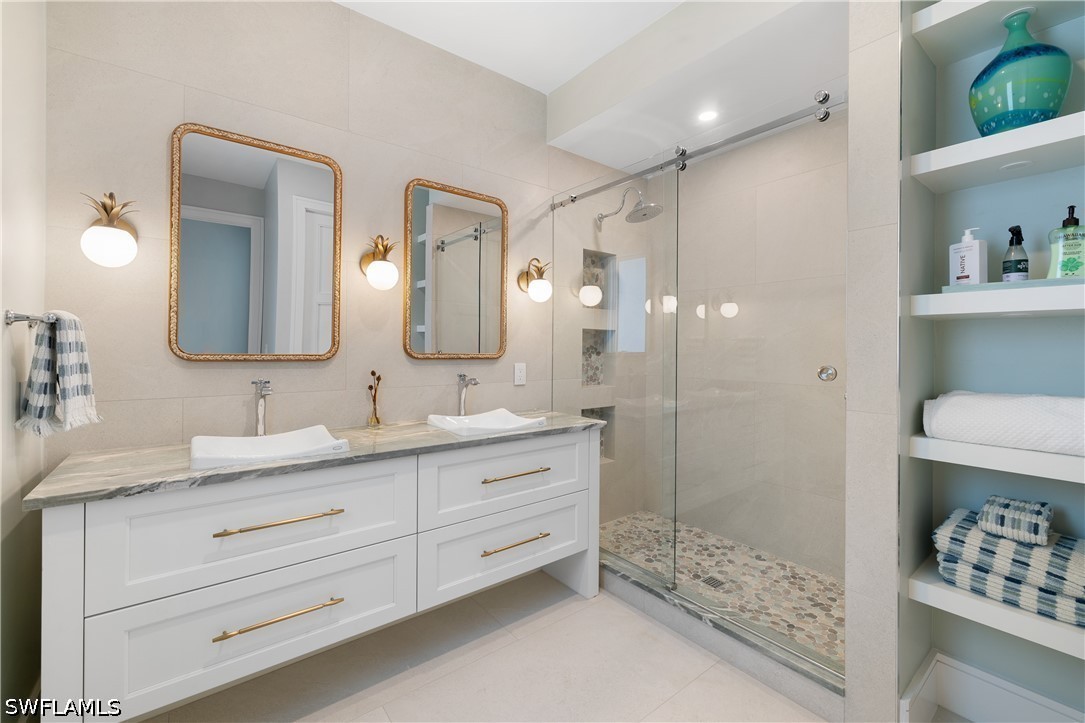 104 Kaula, Bonita Springs, FL 34134