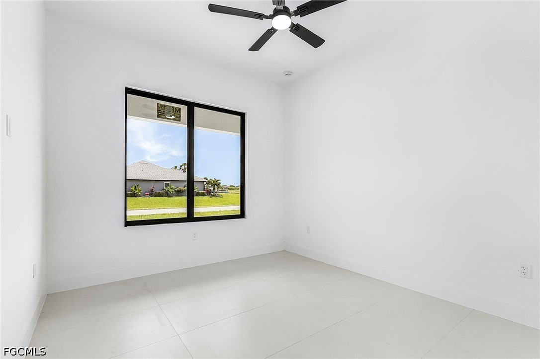 1306 3rd, Cape Coral, FL 33909