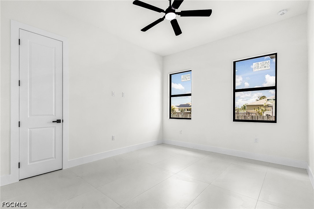 1322 5th, Cape Coral, FL 33909