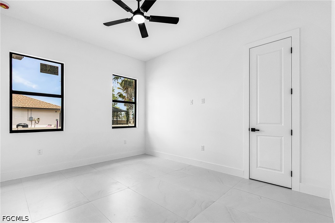 324 15th, Cape Coral, FL 33909