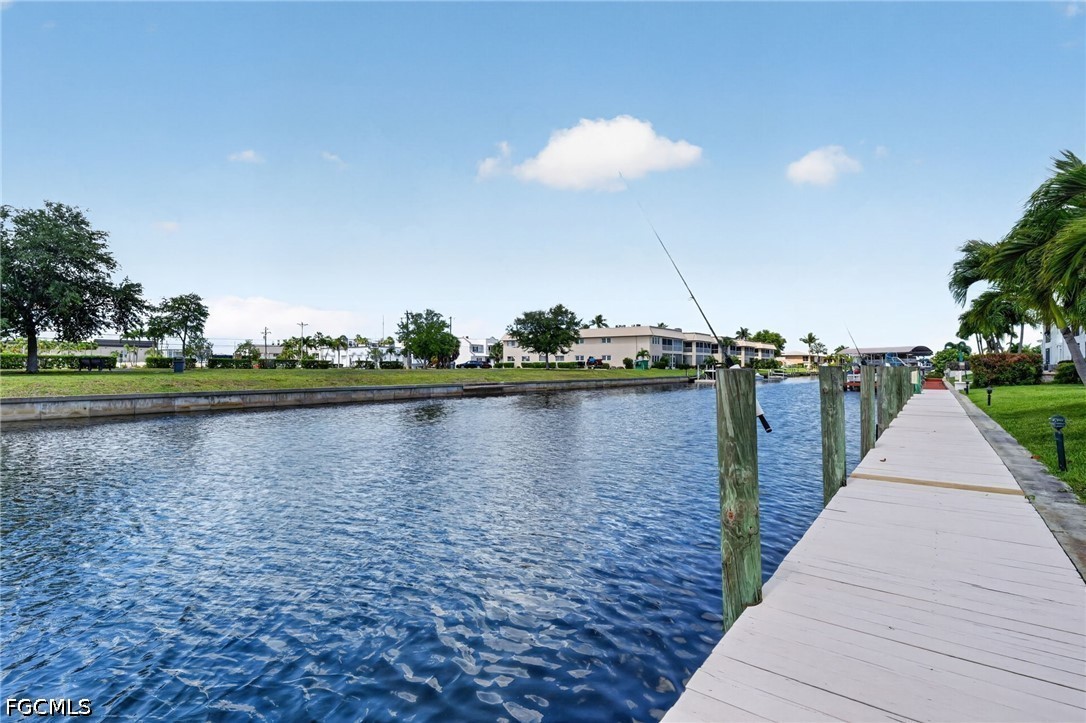 Dock