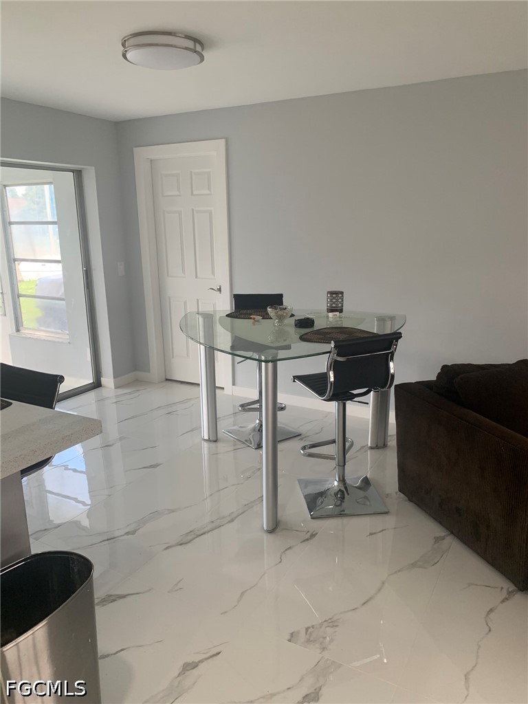 DiningArea