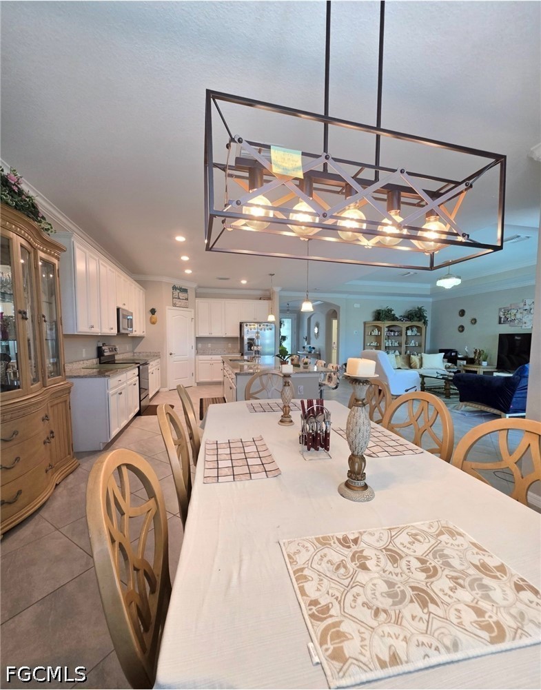 DiningArea