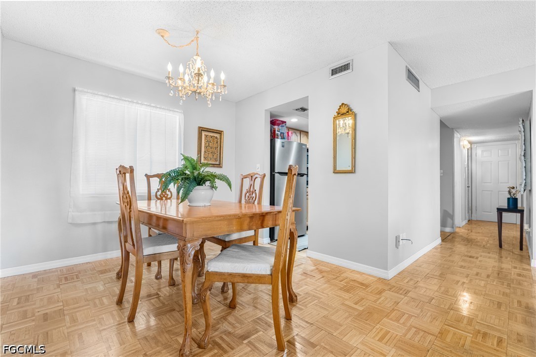 DiningArea