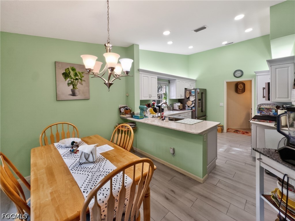 DiningArea