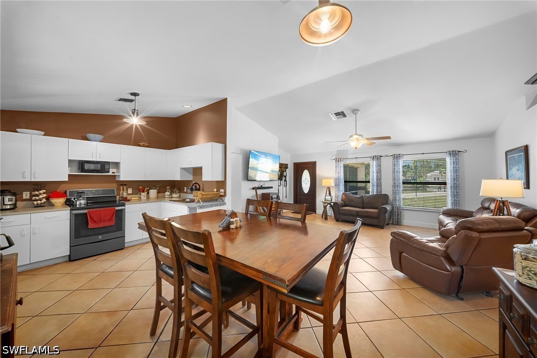 DiningArea