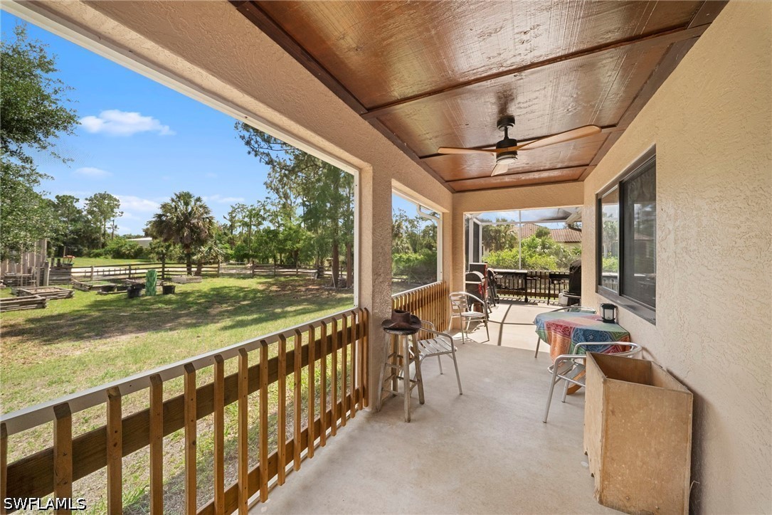2795 12th, Naples, FL 34117