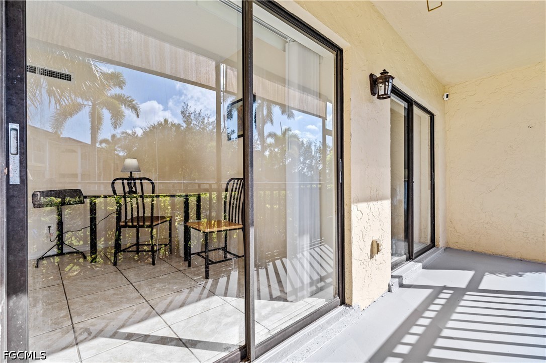 12501 McGregor Unit 11, Fort Myers, FL 33919
